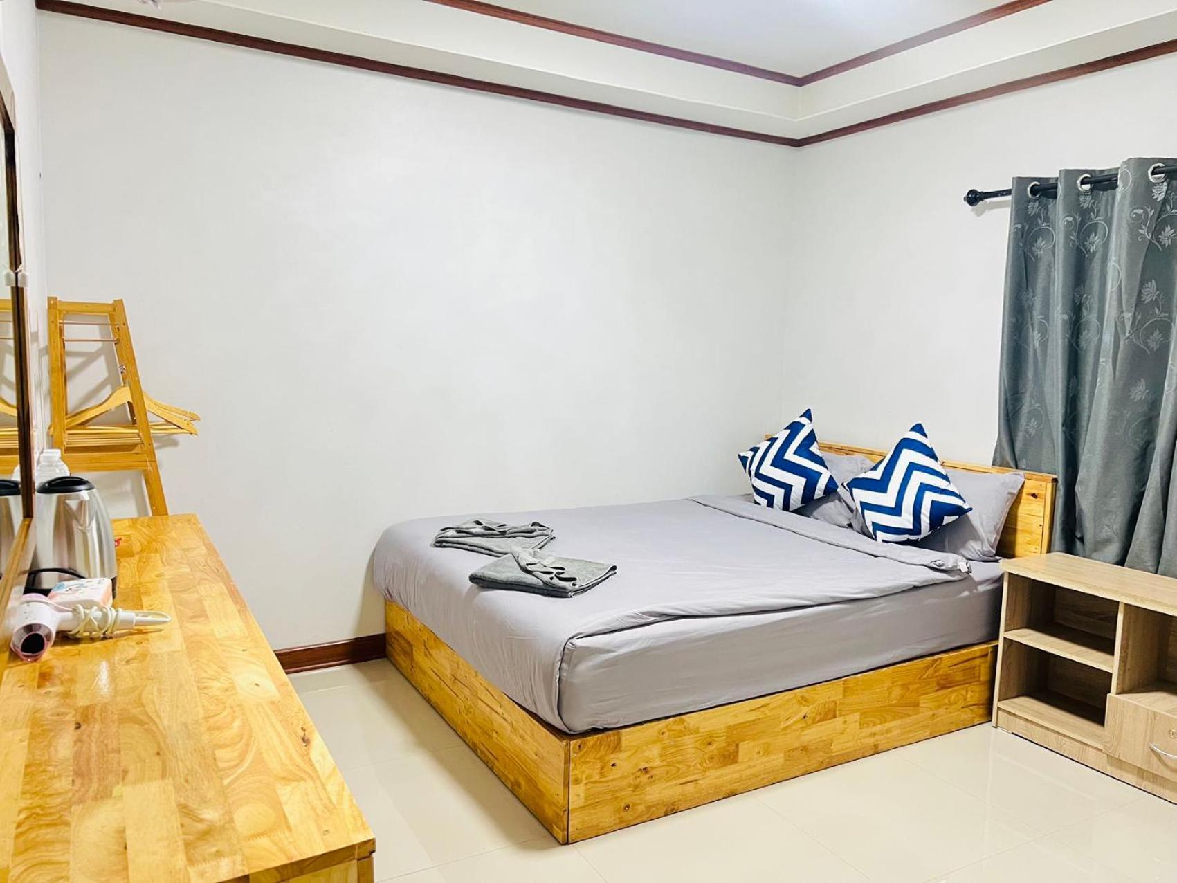 Lungwang Guest House บ้านรักไทย ภายนอก รูปภาพ